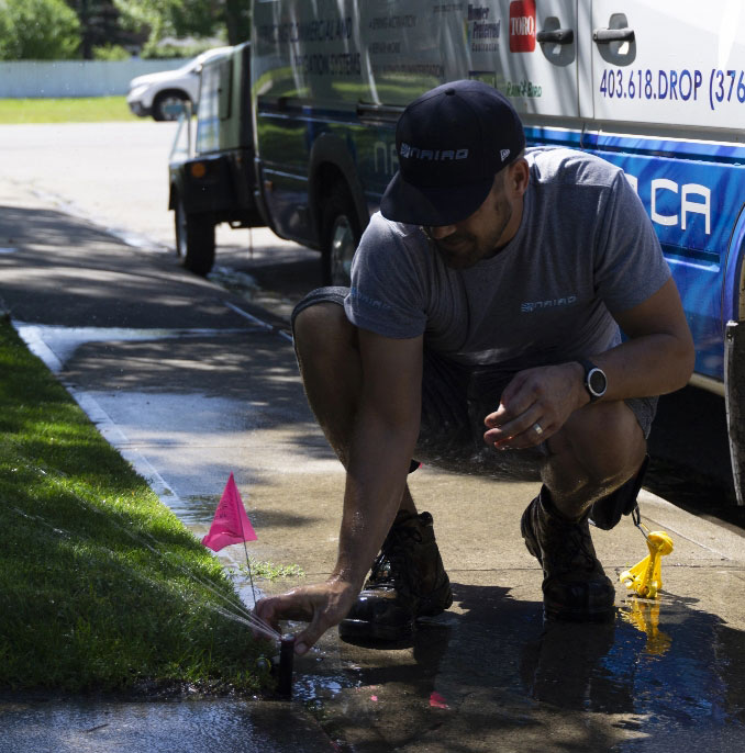 Adjusting sprinkler head